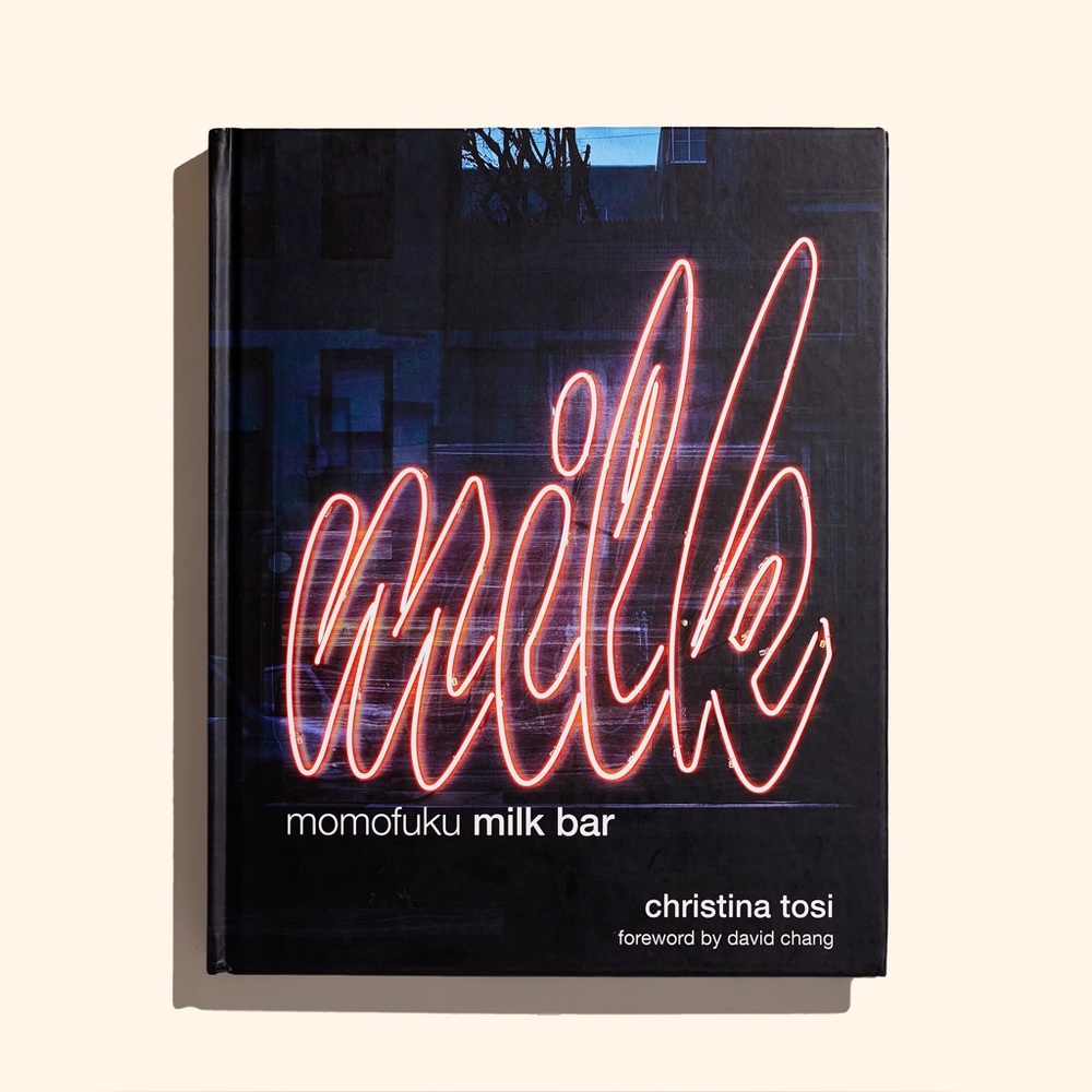 MILK MOMOFUKU MILK BAR COOK BOOK NEW - 
 by chef Christina Tosi - 2011.